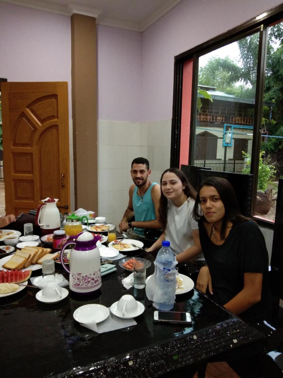 Myint Motel Bagan Eksteriør bilde